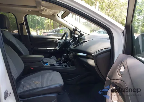 2017 Ford Escape Se из США, поврежденный, VIN 1FMCU9GD8HUC19772